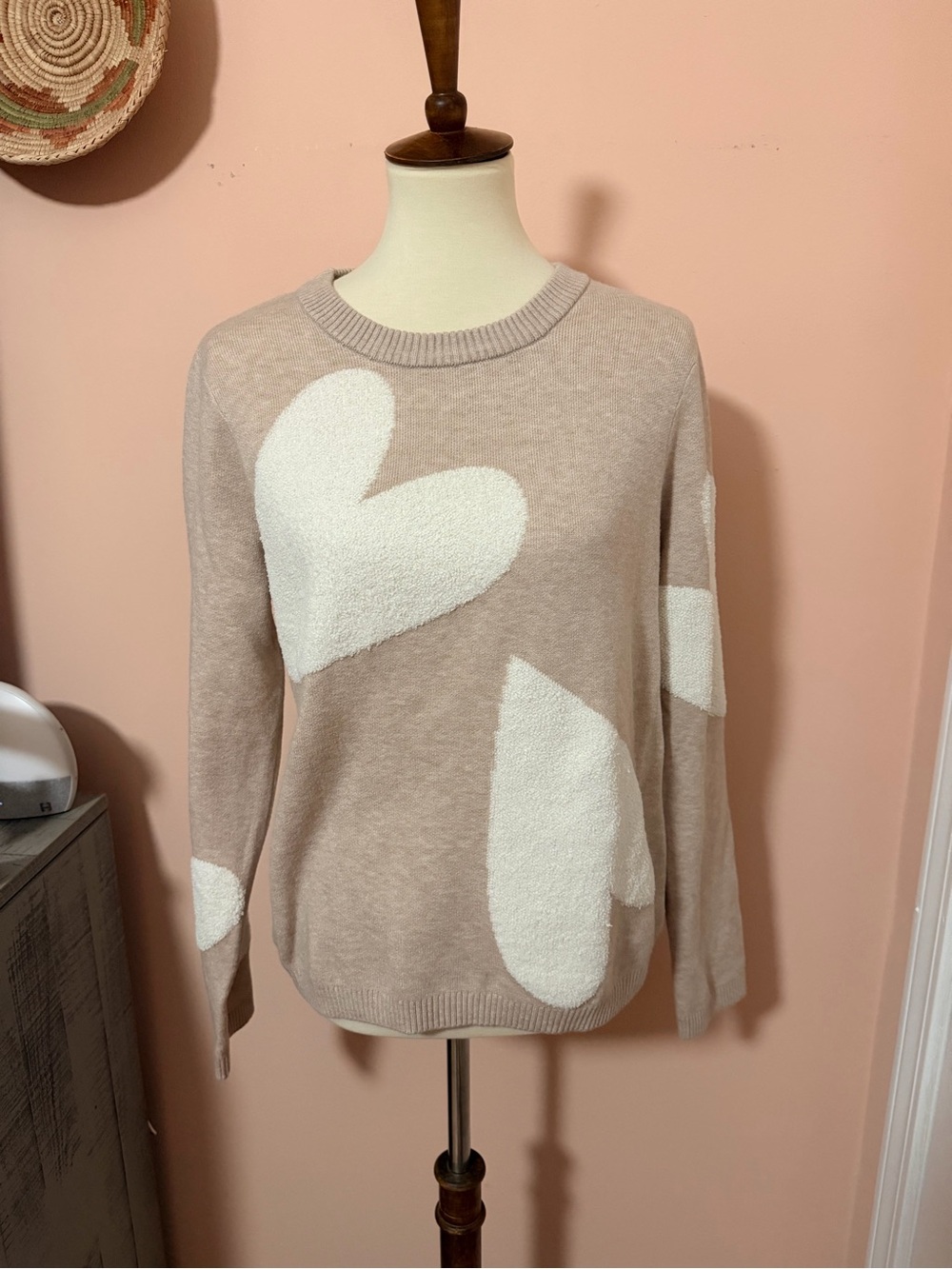Cynthia Rowley Taupe Crewneck Sweater with White Heart Motifs Sz L